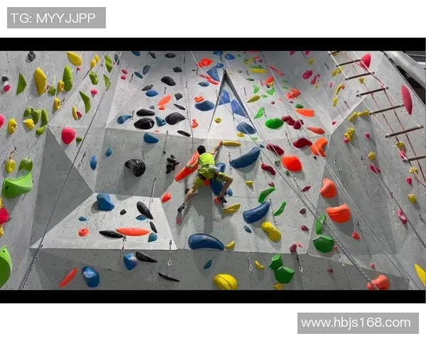 深圳攀岩队的速度之谜：揭秘攀岩巨献背后的训练与挑战